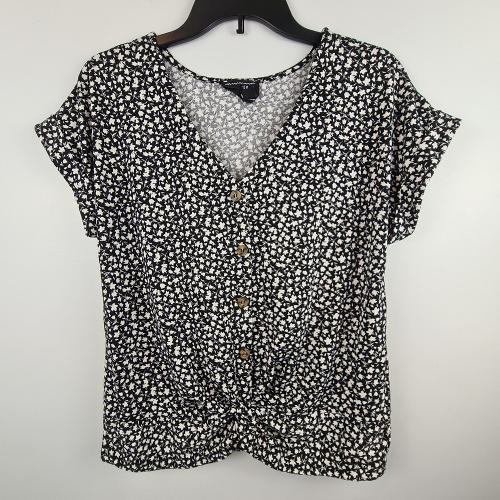 Flower & Feather Black White Ditsy Floral Button Front Twist Hem Blouse Small